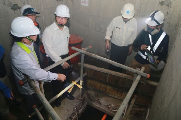 遏止登革熱 李市長帶隊稽查工地登革熱防治情形