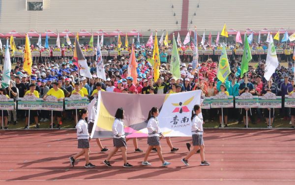 107年全市聯合運動大會盛大開幕