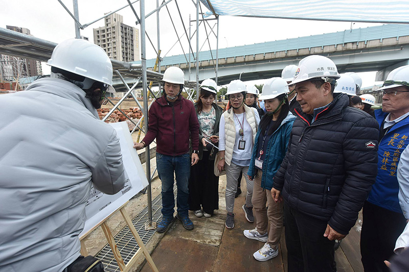 侯友宜視察五股洲子洋地方建設