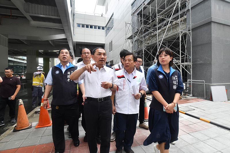 視察捷運環狀線站外交通環境 侯友宜：行人安全第一、站外轉乘站內化