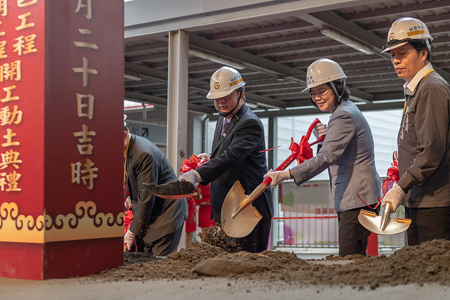 總統：桃園軌道建設總規模已達2,300億元，捷運綠線的完工將形成「北北桃生活圈」