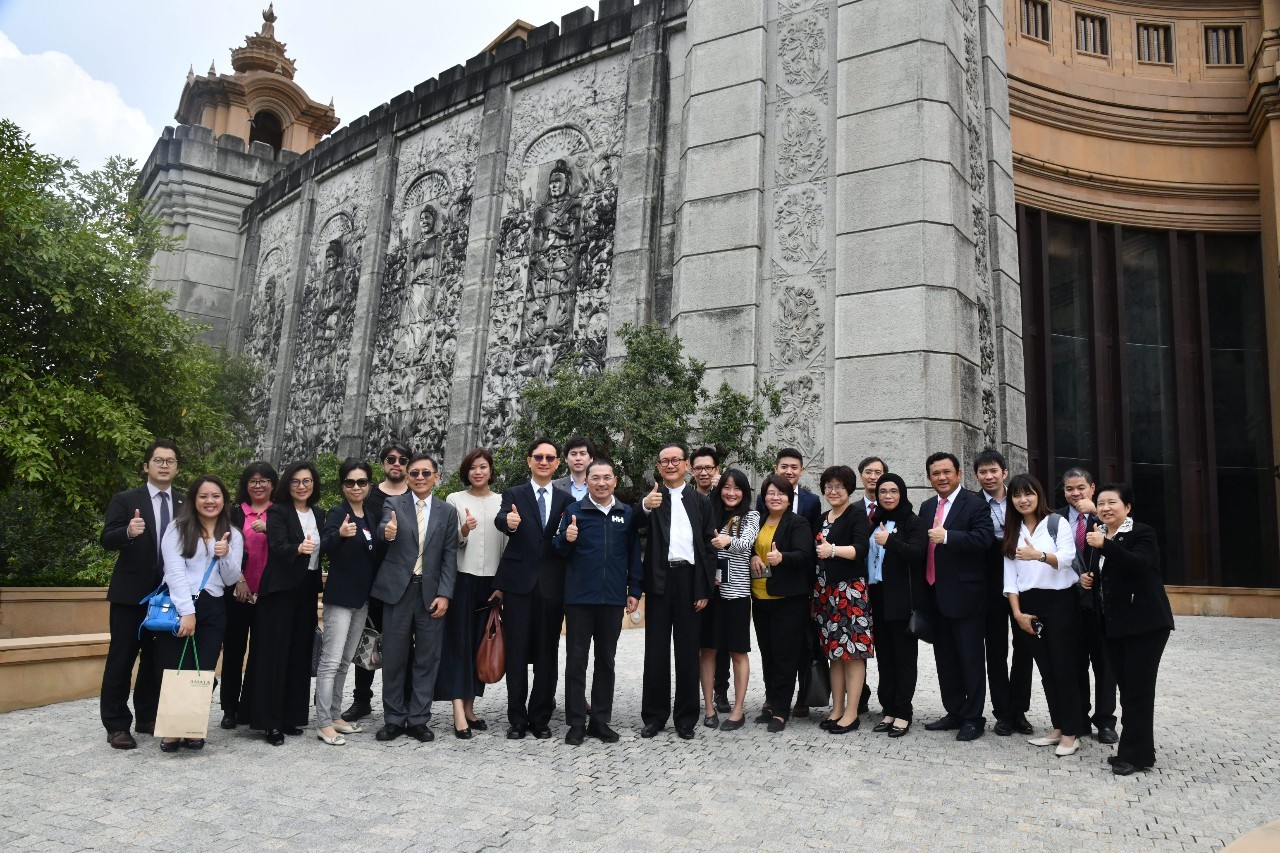 侯友宜率團訪泰國安美德工業園 見證產業建立策略合作夥伴關係