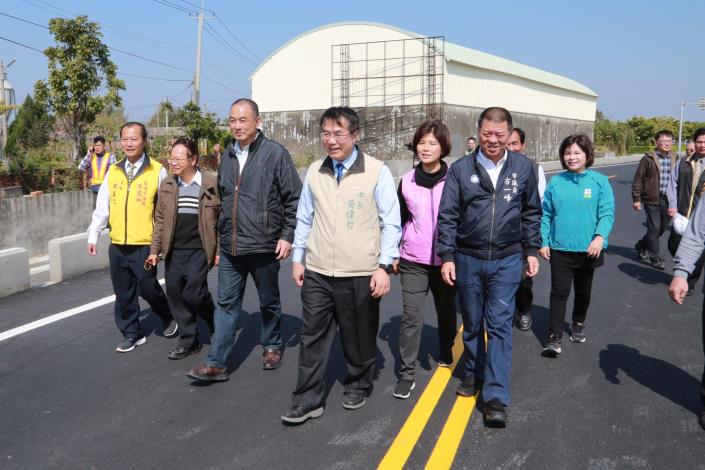 大北門區道路優質改善前瞻計畫有成　黃偉哲親自走訪視察