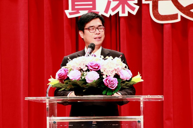 高市府表揚特優暨資深里長 市長感謝人間土地公婆第一線為民服務