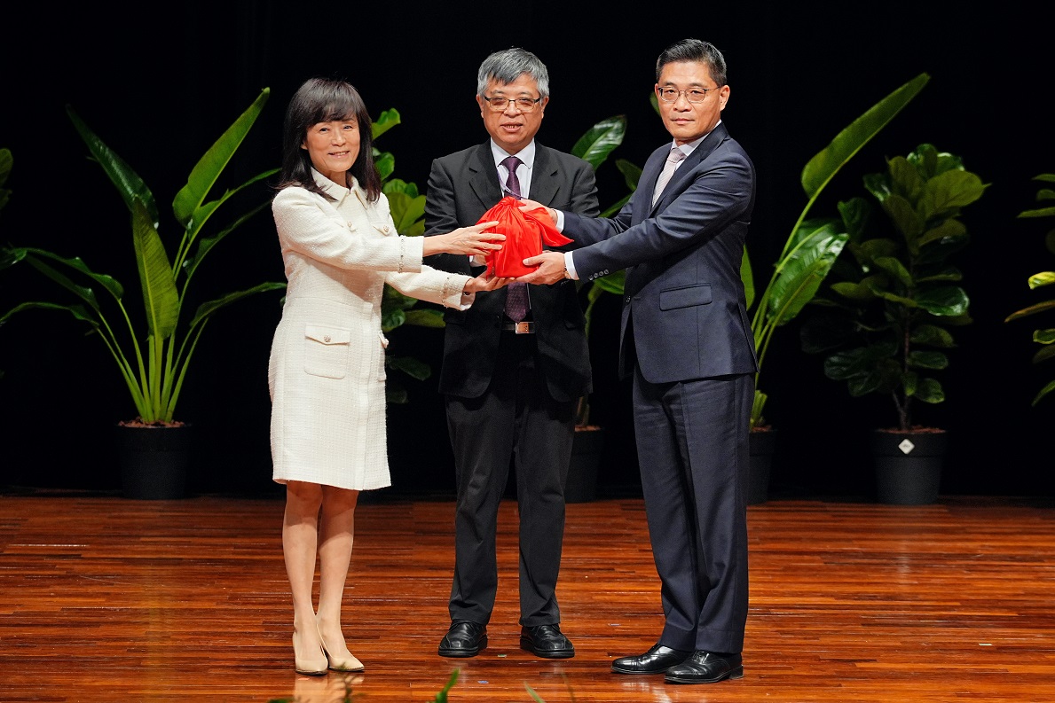 成功大學沈孟儒校長宣誓就任　引領師生鏈結校友建立全球最有價值學術品牌