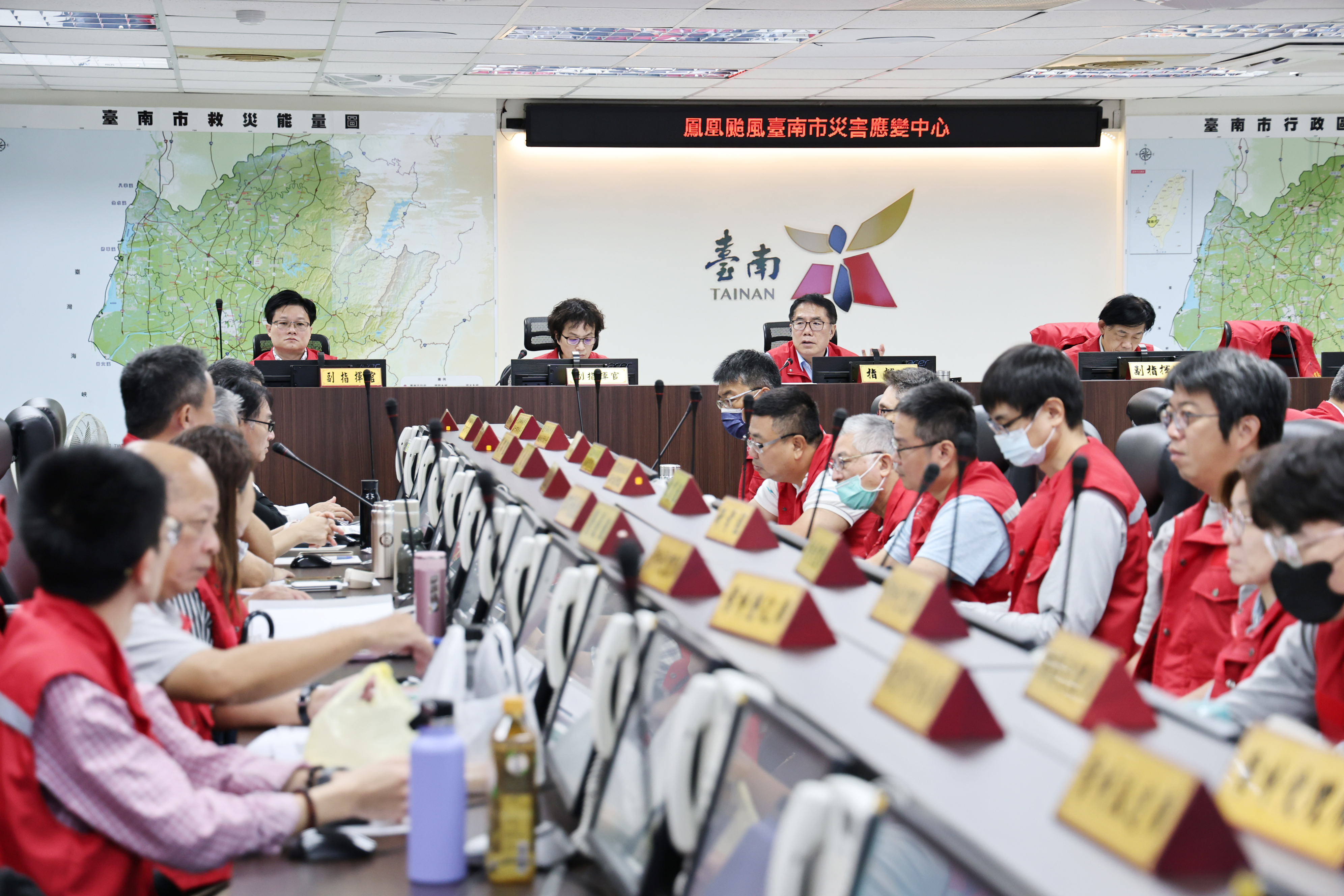 南市府召開「鳳凰颱風防颱第二次工作會報」 