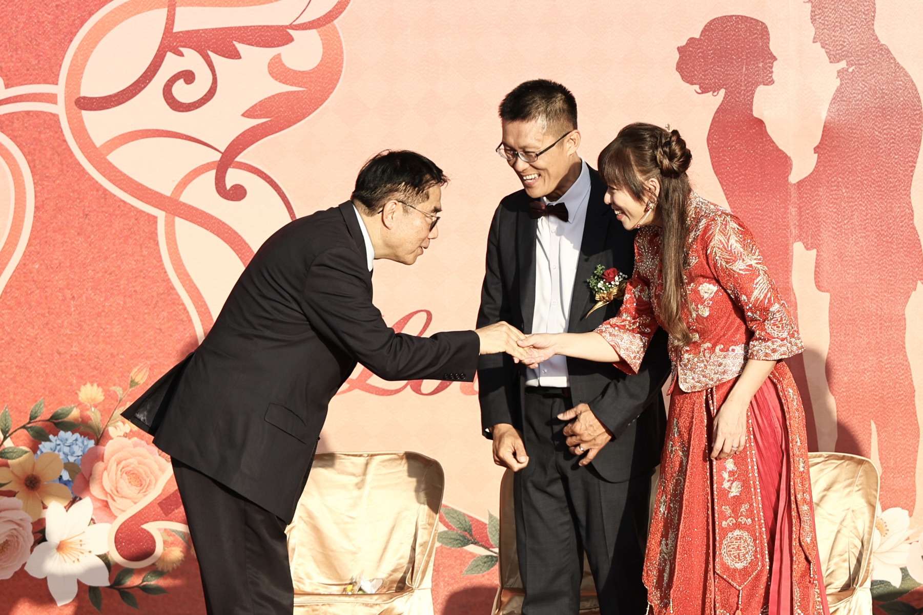 「情定台南 幸福永恆」 黃偉哲為台南市聯合婚禮50對新人證婚 