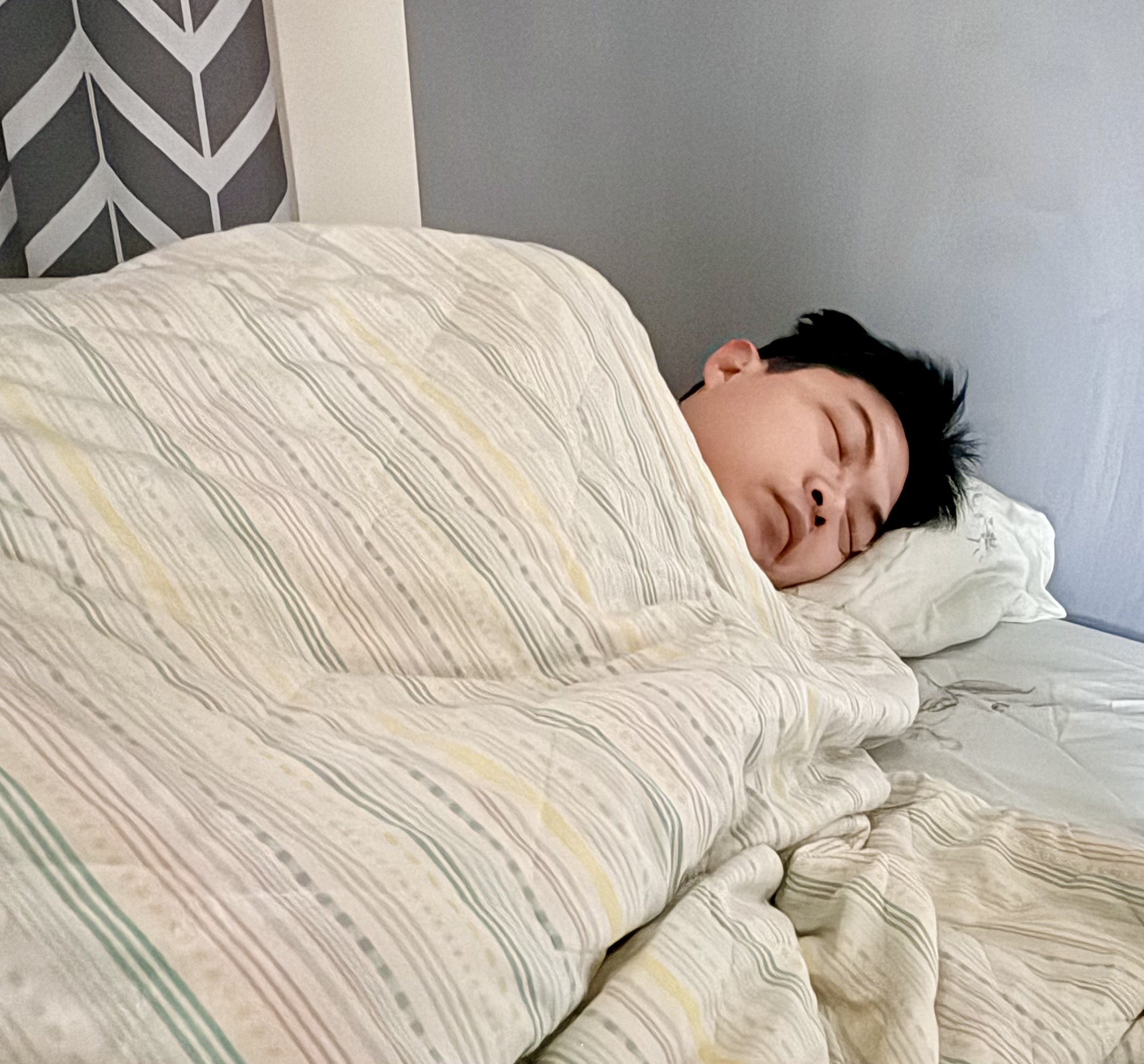 預防感冒別再迷信維生素C　醫師籲睡飽、吃對、防護足才是關鍵