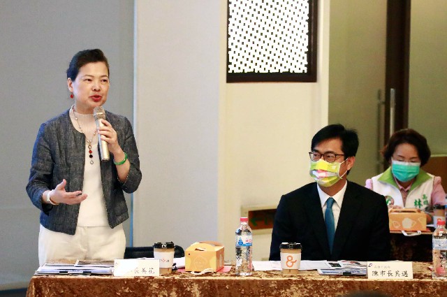 立法院經濟委員會赴高雄考察農業暨經濟建設，邀請經濟部長王美花及市長陳其邁、中油、台電等單位，共同討論高雄亞洲新灣區產業規劃